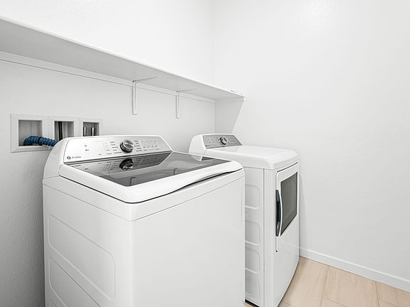 6 web or mls Lennar 8373 W Rochelle Ave 21