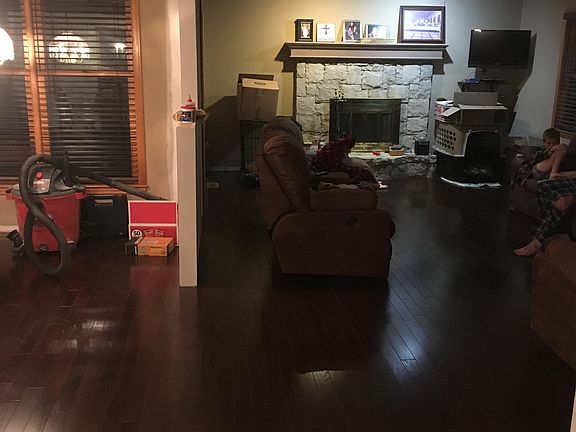 3rd image of 17605 NE 84th St
