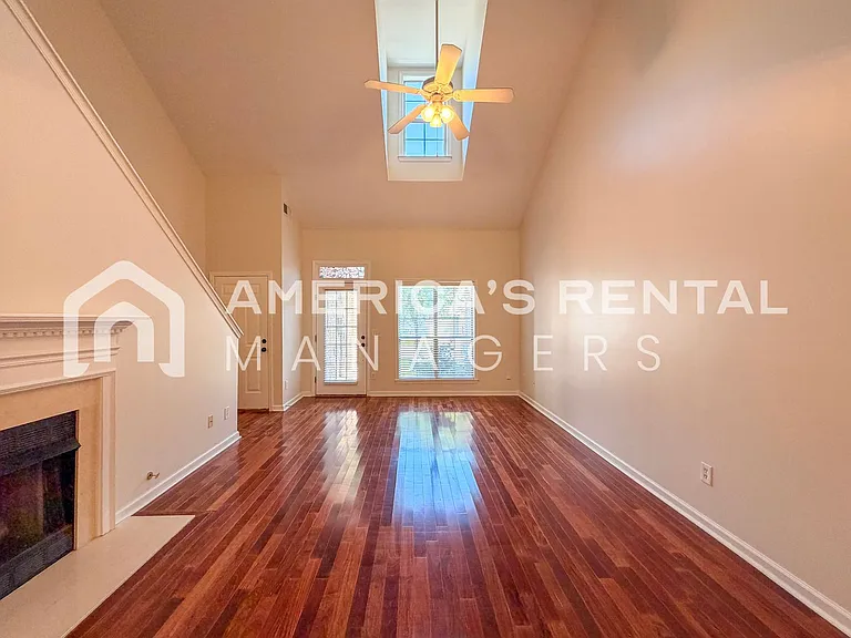 3505 Savannah Park Ln — Photo 13