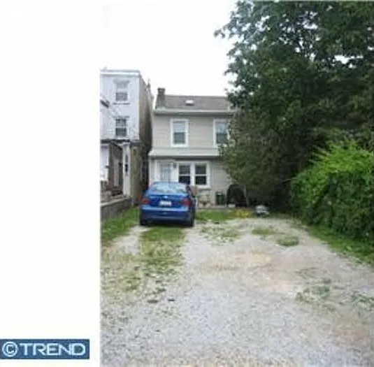 9 Cedar Ave — Photo 20