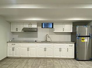 25-11 42nd St #1S, Astoria, NY 11103