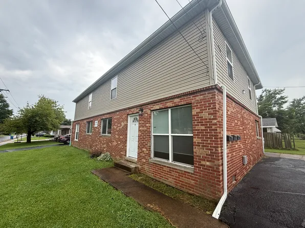1307 W White St APT B, Marion, IL 62959