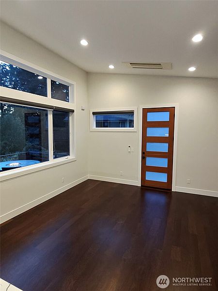 4th image of 4547 S 190th Court