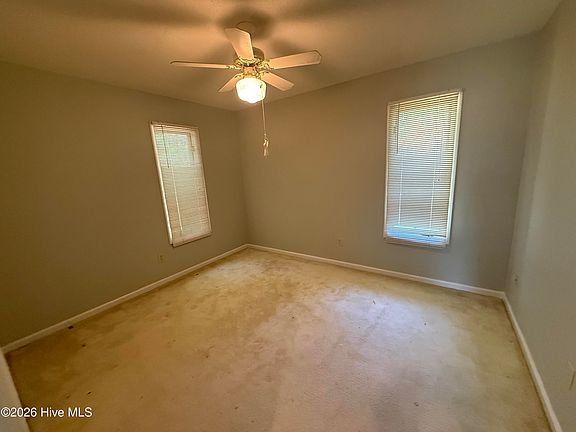 4th image of 212 Tara Drive