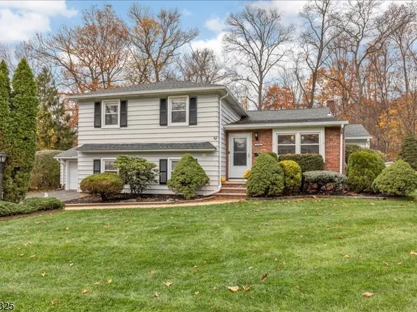 1933 Mary Ellen Ln, Scotch Plains Twp., NJ 07076