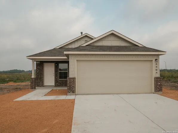 5907 Willow Point Blvd., San Antonio, TX 78219