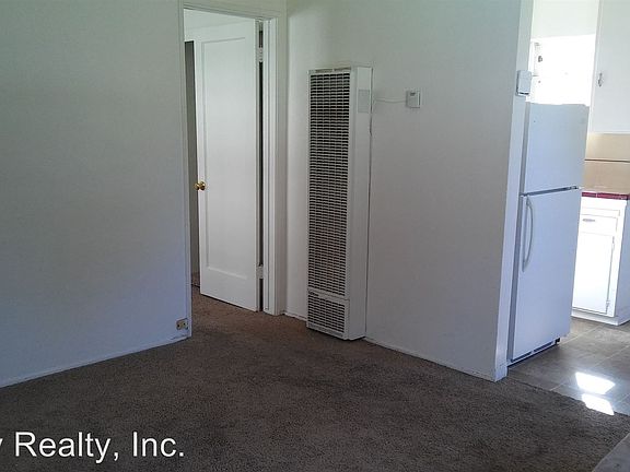 5th image of 1349 Hornblend St