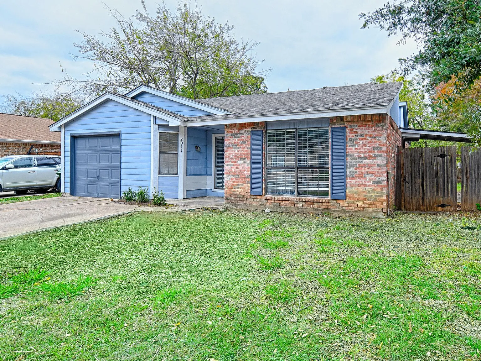 3 bed, 1125 sqft, $1,850 — Photo 2