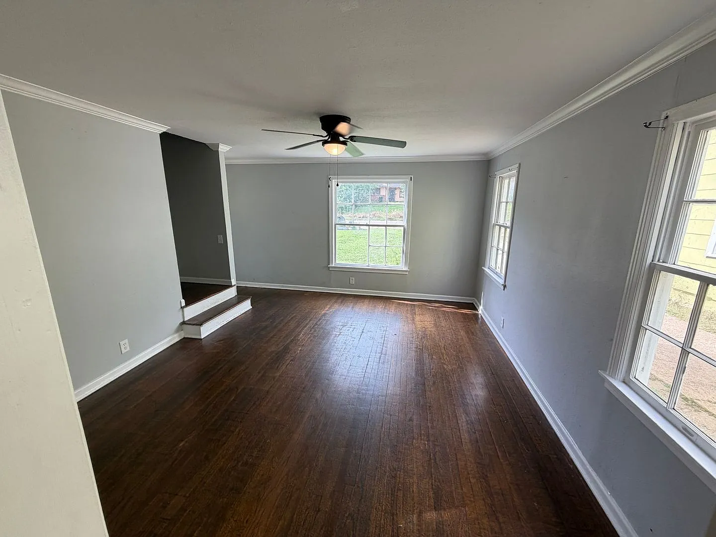 2 Bedroom Highland Apartment — Photo 2