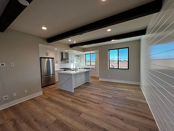 2nd image of 1016 Palmaria Ct