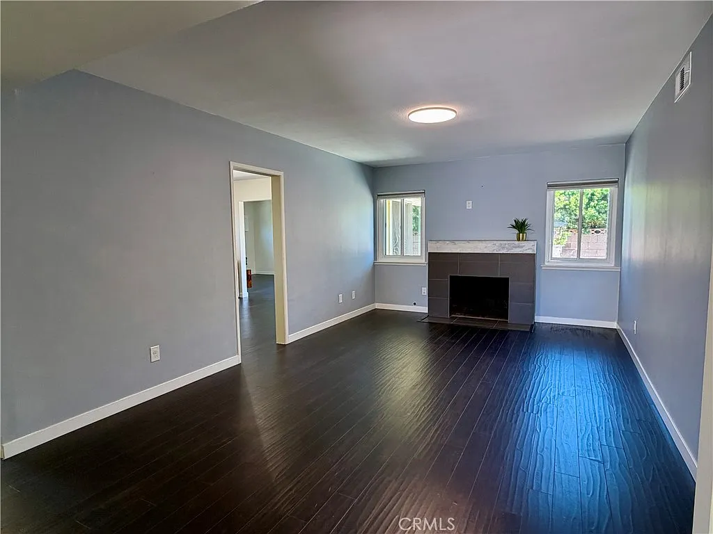 3 bed, 1660 sqft, $4,500 — Photo 3
