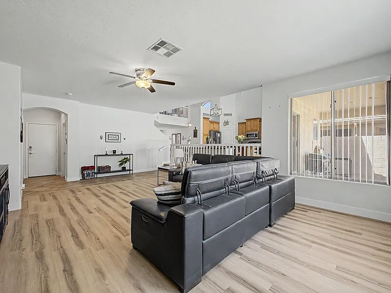 5924 W Park View Ln — Photo 14