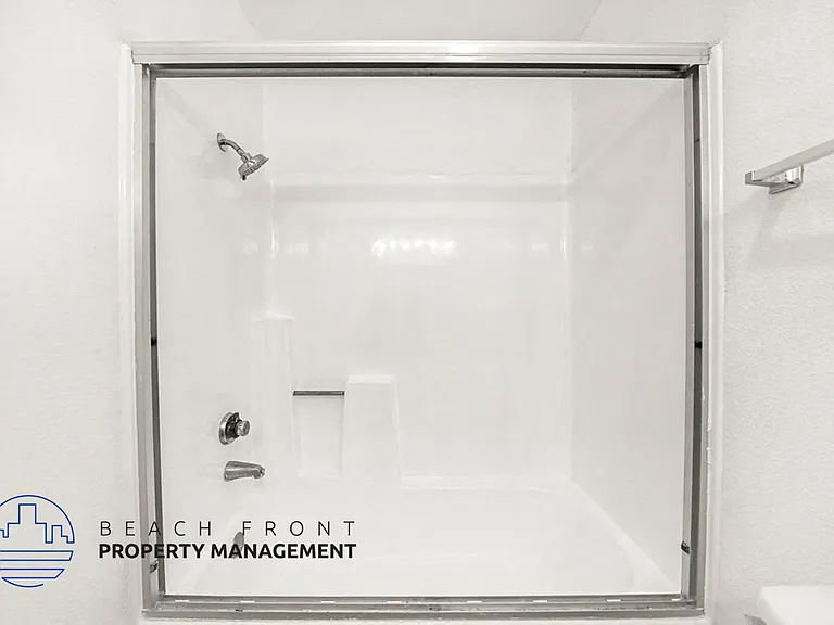 212 W. Regent St. — Photo 15