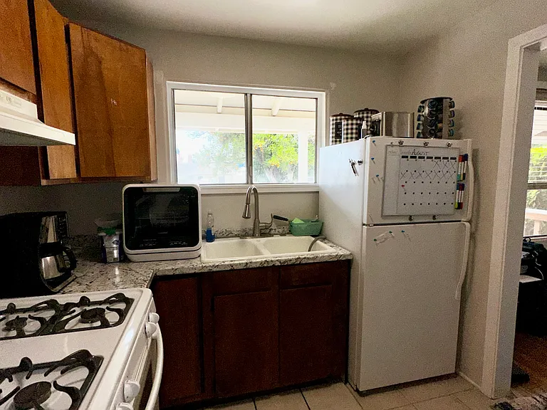 8314 Golden Ave #A — Photo 15