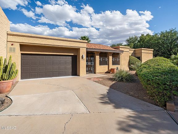 2nd image of 5062 E South Regency Cir
