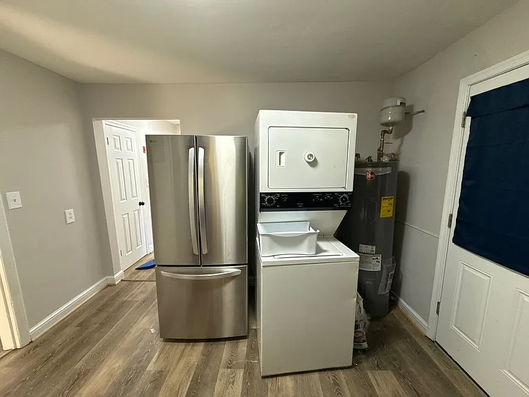 7520 Burgess Ln — Photo 16