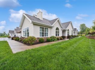 371 Saddlebrook Rd, Gibsonia, PA 15044