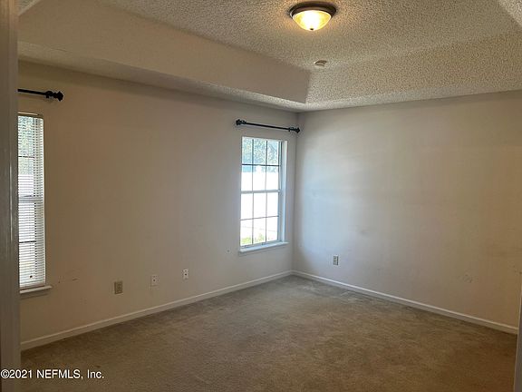 4th image of 12418 Richards Glen Ct