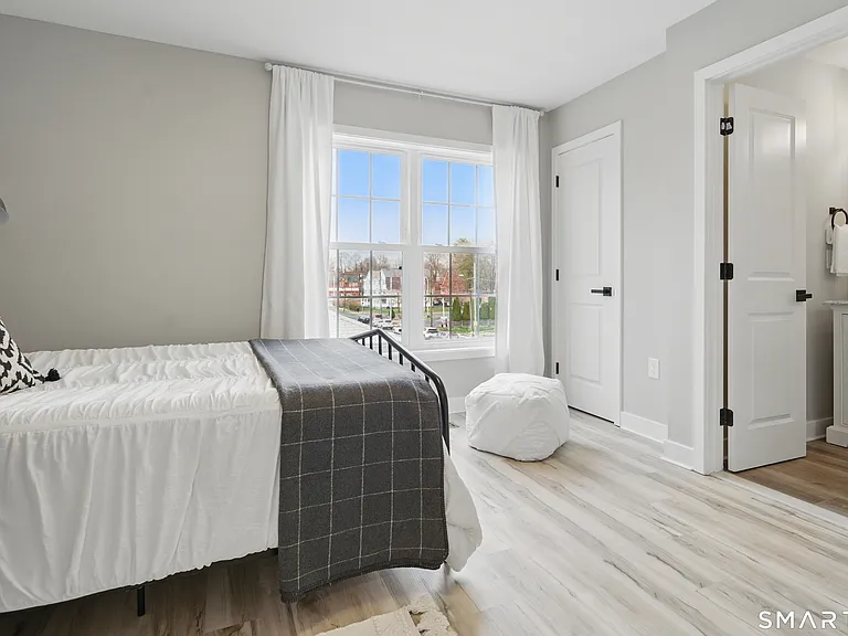 409 Prospect Ave #4 — Photo 12