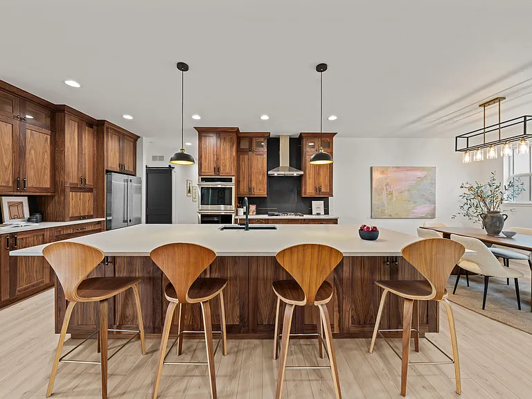 1277 Eliza Ave — Photo 6