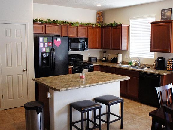 3rd image of 1509 Summer Breeze Dr NW
