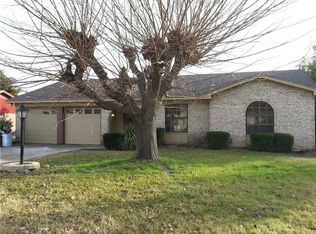 1025 John Reagan St, Benbrook, TX 76126