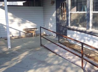 442 Baldwin Rd, Bakersfield, CA 93304