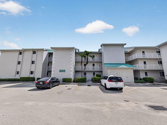 5th image of 2400 S Ocean Drive #326