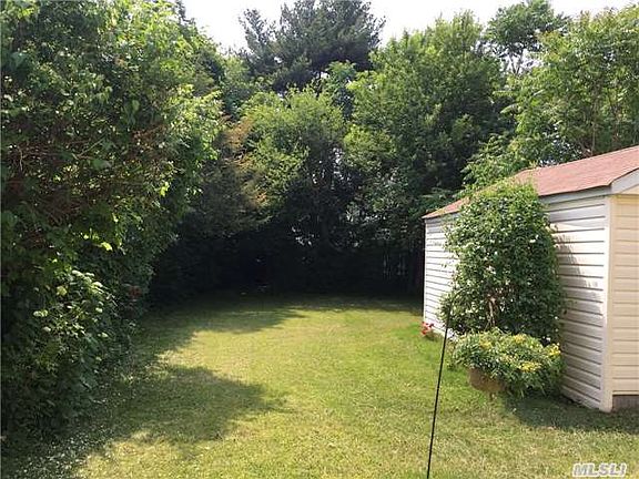 4th image of 191 Holly Ave