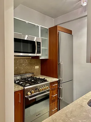 Rented by Pinnacle City Living | media 19