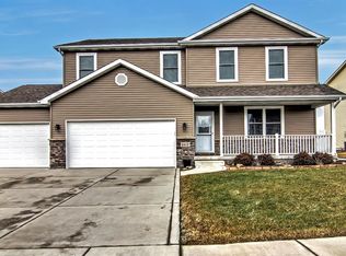 1812 Greenwood Dr, Crown Point, IN 46307