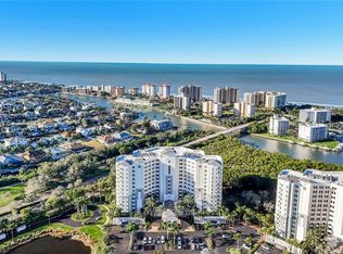 300 Dunes Blvd APT 201, Naples, FL 34110