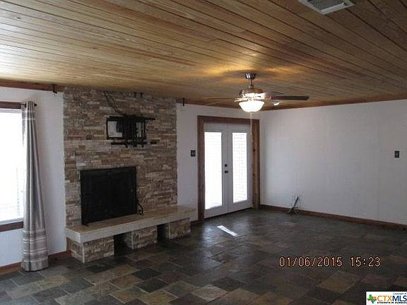 2nd image of 424 Carothers St