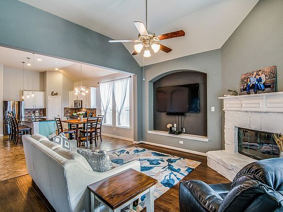 5th image of 5017 White Spruce Dr