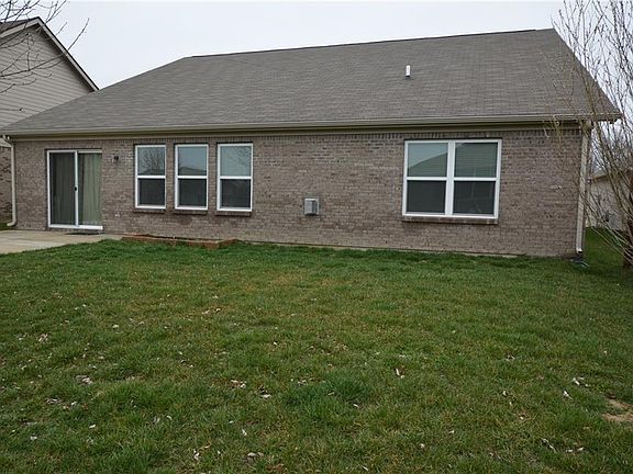 2nd image of 5715 Augusta Woods Dr