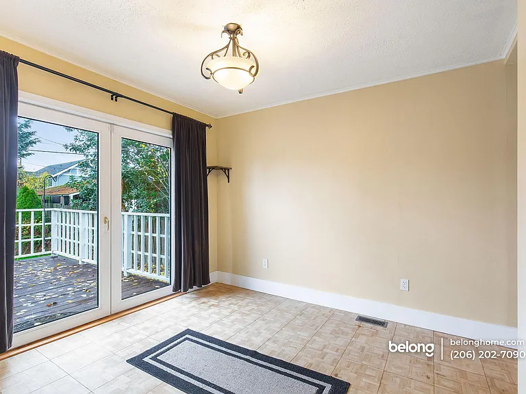 6350 37th Ave SW — Photo 13