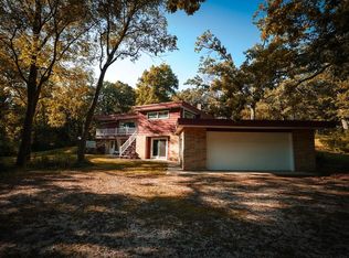 29222 Durand AVENUE, Burlington, WI 53105