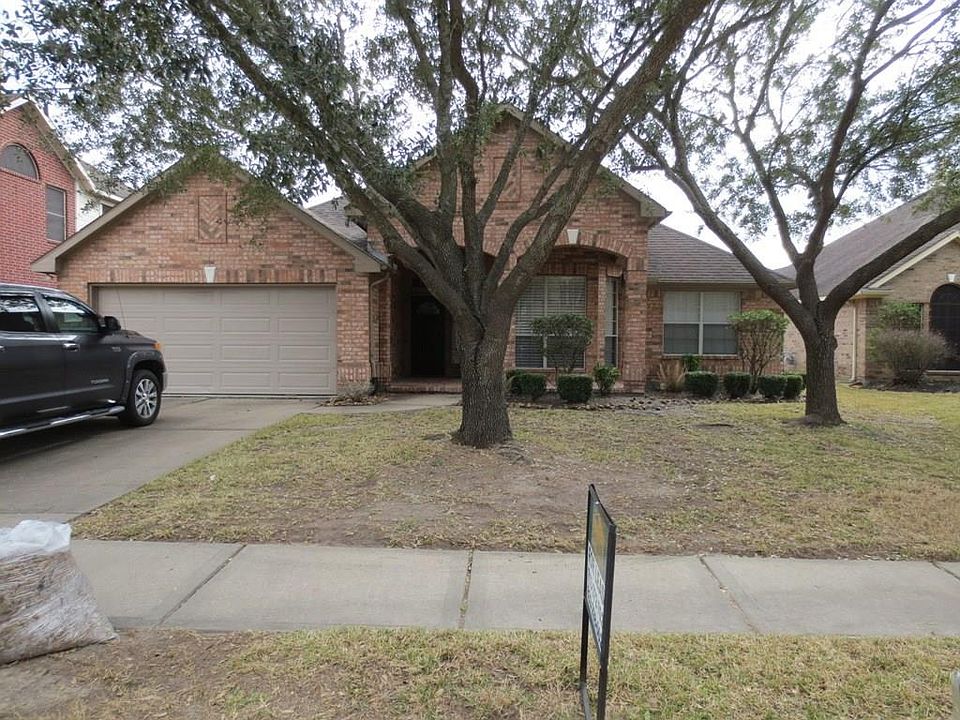 1st image of 10838 White Oak Trace Ct
