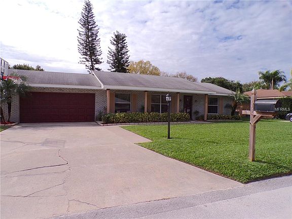 2nd image of 113 Elliott Ln