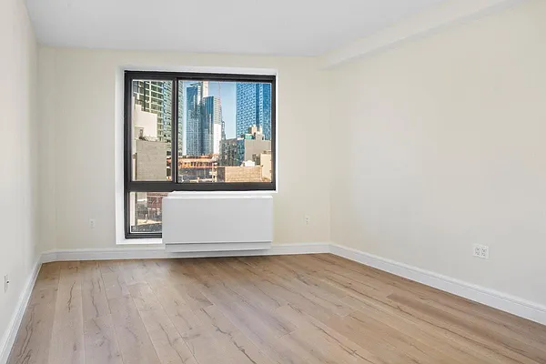 Rented by Douglas Elliman | media 7