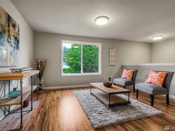 3rd image of 307 Bowlin Ave NE