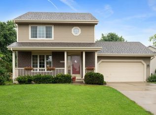 4713 Hawthorne Dr, West Des Moines, IA 50265