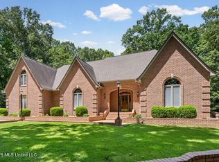 6705 Autumn Oaks Dr, Olive Branch, MS 38654