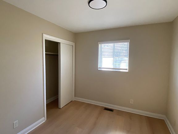 5th image of 10756 Bradley Dr