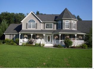 28 Feiertag Rd, Middletown, NY 10941