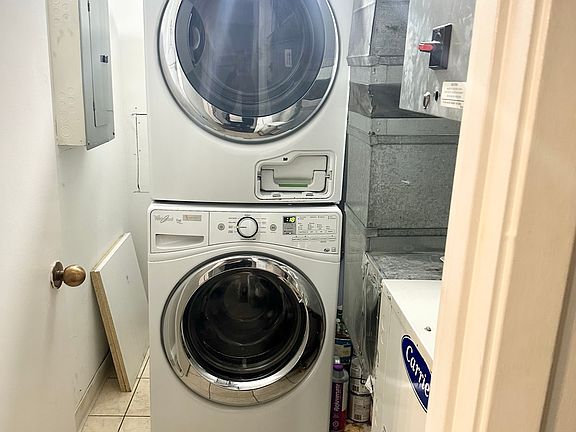 5th image of 431 S Dearborn St #203-204