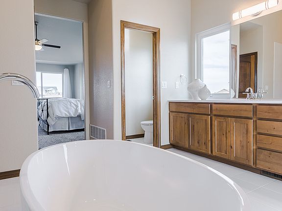 5th image of 12692 Clark Peak Ct