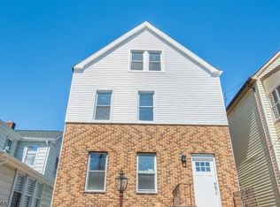 33 Linden Ave, Bloomfield, NJ 07003