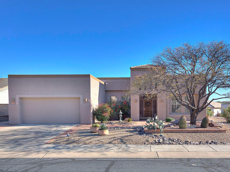 1st image of 4731 S Piccadilly Dr