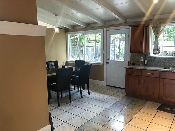 5th image of 1514 Cathay Dr